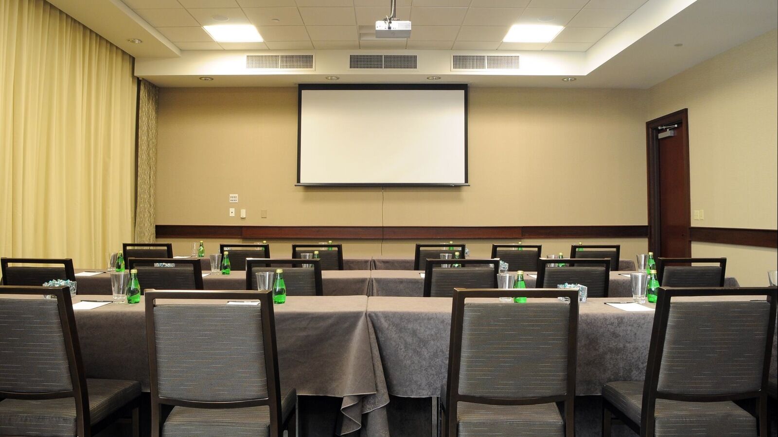 Hotel The Westin Mount Laurel Esterno foto